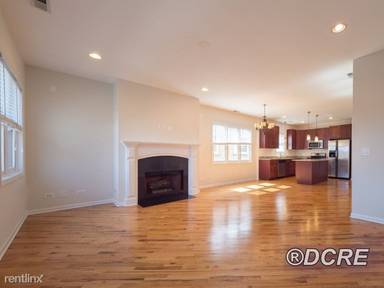Main picture of 7228 N Bell Ave
