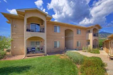 Main picture of 1675 Little Bear Creek Pt