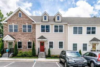 Main picture of 316 Sapphire Dr