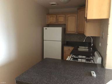 Main picture of 4600 N Cumberland Ave