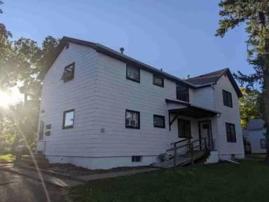 Main picture of 204 Hatten Ave