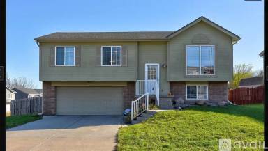 Main picture of 3821 N 173rd Ave