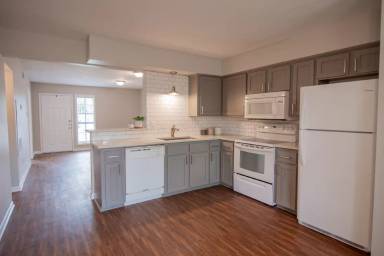 Main picture of 1902 Woodsman Drive - B