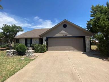 Main picture of 11709 Susan Ln