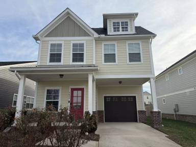 Main picture of 3049 Blueberry Ln