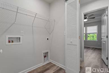 Main picture of 443 Brier Summit Pl