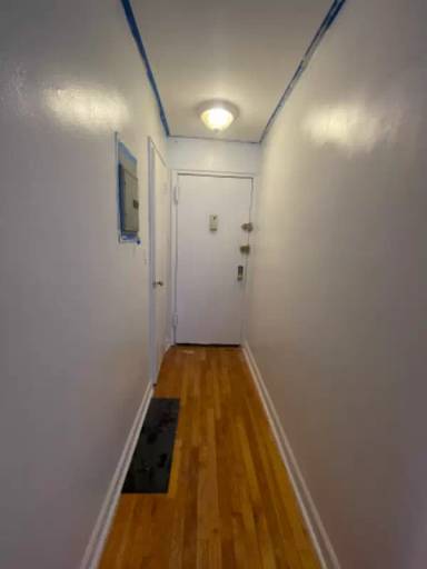 Main picture of 330 S Broadway