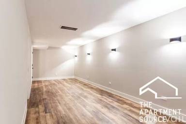 Main picture of 2509 W Diversey Ave