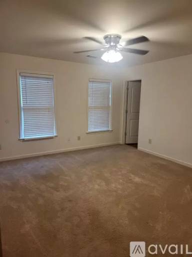 Main picture of 71 Jacobs Ln