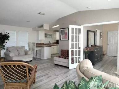 Main picture of 130 Cypress Way