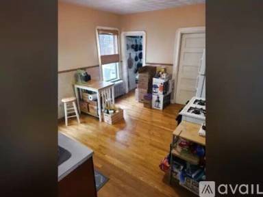Main picture of 81 Electric Ave