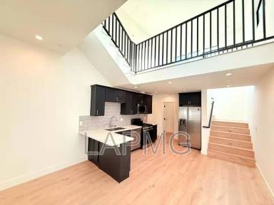 Main picture of 3414 London St