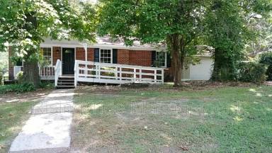 Main picture of 1325 4th Way NW