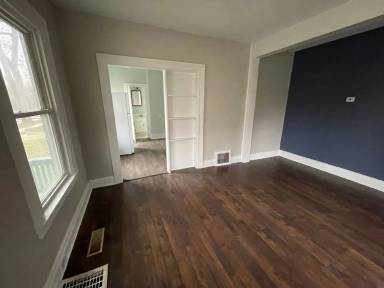 Main picture of 238 Park St