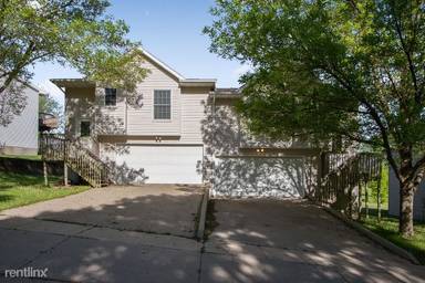 Main picture of 2428 Walden Rd