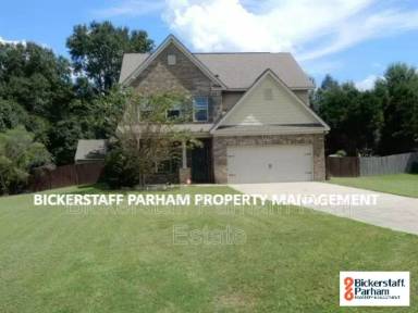 Main picture of 15 Churchill Dr