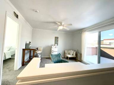 Main picture of 5705 45th Ave