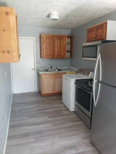Main picture of 1417 NW Taft Ave