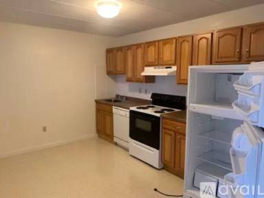 Main picture of 182 Quincy Ave