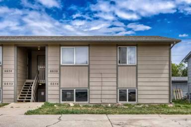 Main picture of 6648 Provincial Dr