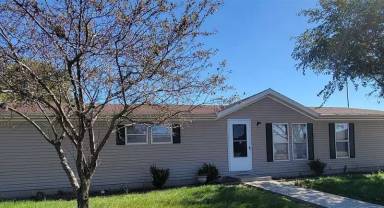 Main picture of 500 N Oakwood St
