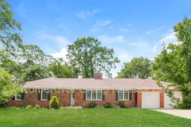 Main picture of 5710 Goddard St