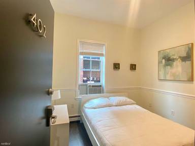 Main picture of 44 Concord Sq
