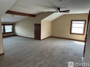 Main picture of 2044 Lewis Dr