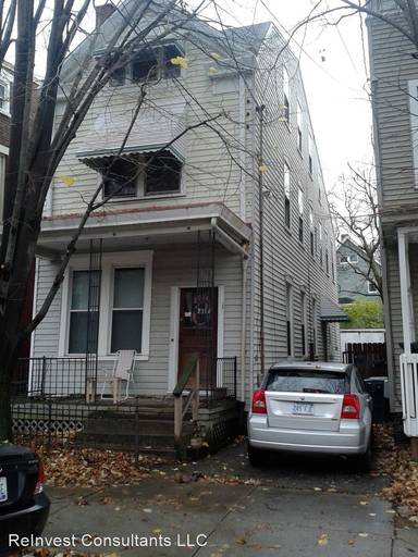 Main picture of 2314 W Clifton Ave