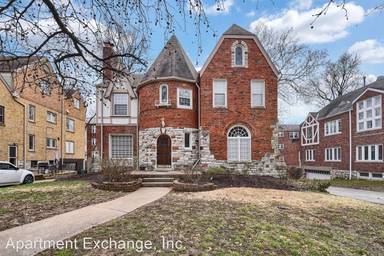 Main picture of 7552 Buckingham Dr
