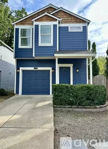 Main picture of 624 SE Shega Ct