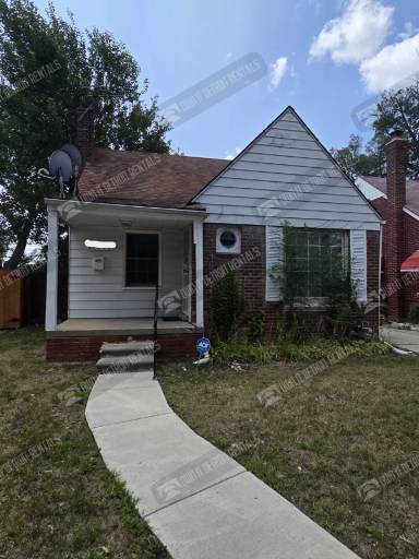 Main picture of 19335 Plainview Ave