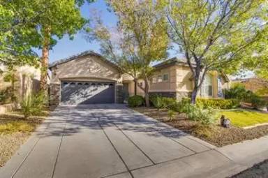 Main picture of 305 Corsicana St