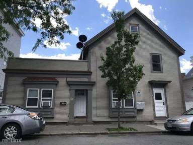 Main picture of 134 Pearl St