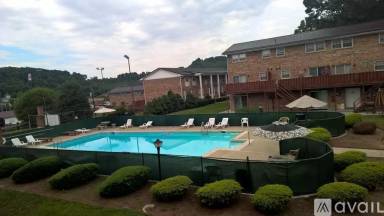 Main picture of 150 E Reynolds Ave