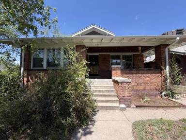 Main picture of 1201 E Virginia Ave