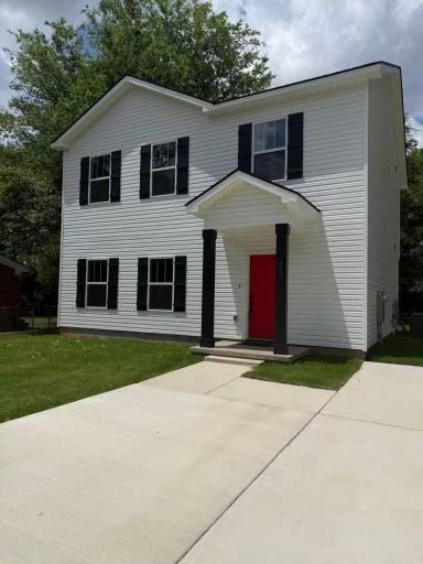 Main picture of 1711 Golf Club Ln NW