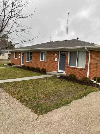 Main picture of 915 Rimer Dr