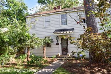 Main picture of 1310 Woodward Ave