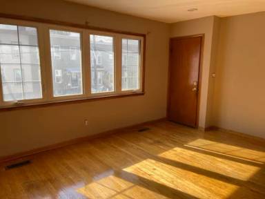 Main picture of 330 Sussex St