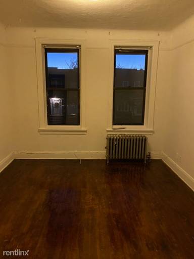 Main picture of 2370 33rd St