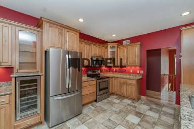 Main picture of 915 Southern Woods Pl SW