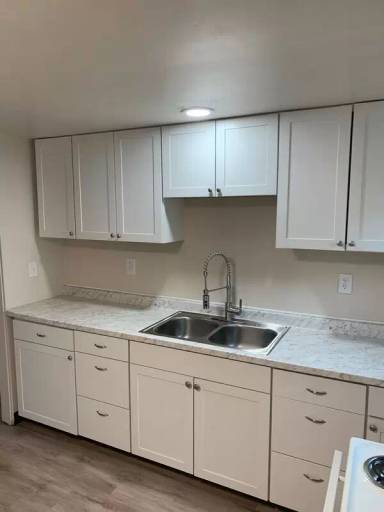 Main picture of 2602 W 1st Ave