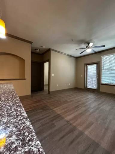 Main picture of 6520 Jamail Dr