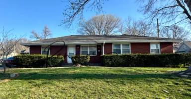 Main picture of 10716 E 19th St S