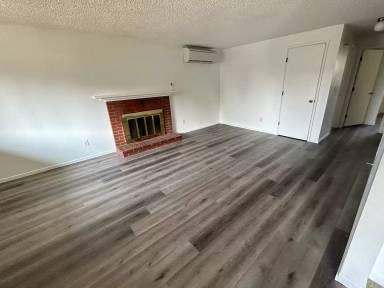 Main picture of 568 Cinderella Loop