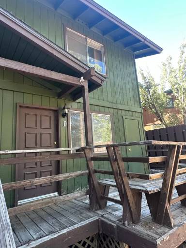Main picture of 2255 Helen Ave