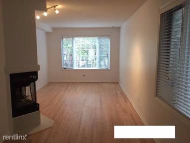 Main picture of 1543 W Walton St