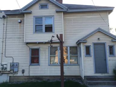 Main picture of 187 N Main St