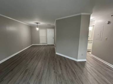 Main picture of 407 Oakland Rd
